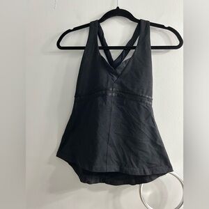 Lululemon black cross back tank peplum